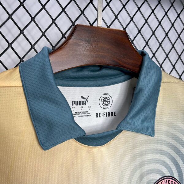 CAMISA MANCHESTER CITY AWAY 2024 TORCEDOR - Image 3