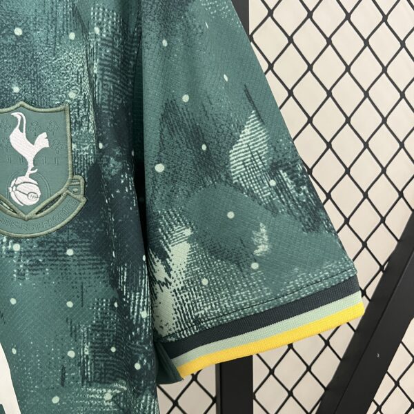 CAMISA TOTTENHAM AWAY 2024 2025 TORCEDOR - Image 5