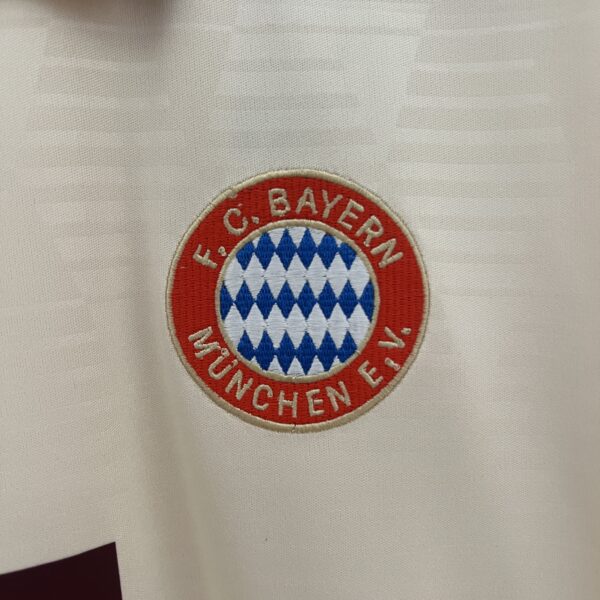 CAMISA BAYERN MUNIQUE AWAY 2024 2025TORCEDOR - Image 3