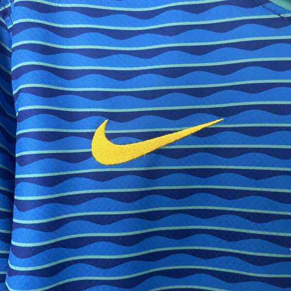 CAMISA BRASIL AWAY 2024 TORCEDOR - Image 4
