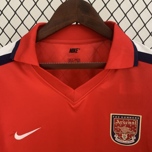 CAMISA ARSENAL 2001 2002 RETRO - Image 2
