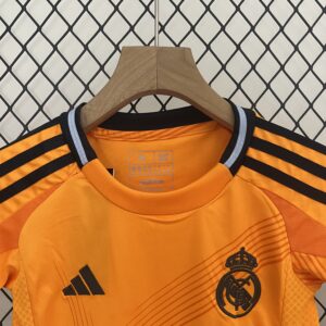 CONJUNTO REAL MADRID INFANTIL AWAY 2024 2025