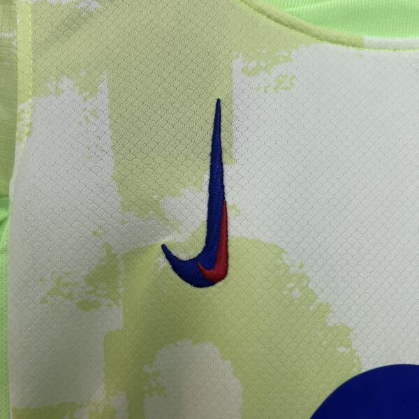 CONJUNTO BARCELONA INFANTIL AWAY 2024 2025 - Image 4