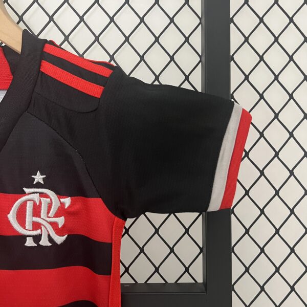 CONJUNTO FLAMENGO INFANTIL HOME 2024 2025 - Image 5
