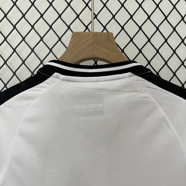 CONJUNTO VASCO INFANTIL AWAY 2024 2025 - Image 9