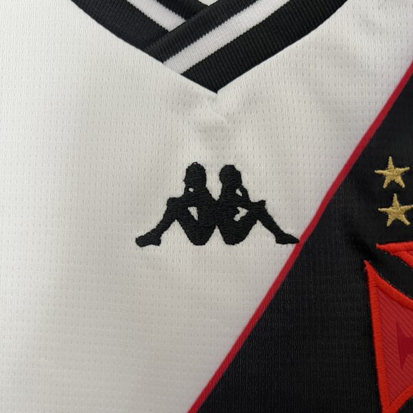 CONJUNTO VASCO INFANTIL AWAY 2024 2025 - Image 4
