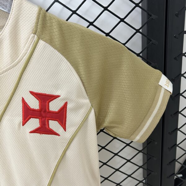 CONJUNTO VASCO INFANTIL AWAY 2024 2025 - Image 5