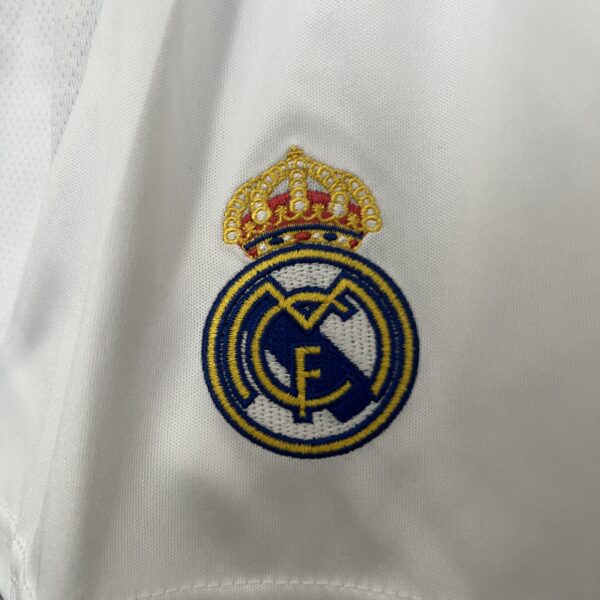 CONJUNTO REAL MADRID INFANTIL HOME 2024 2025 - Image 8
