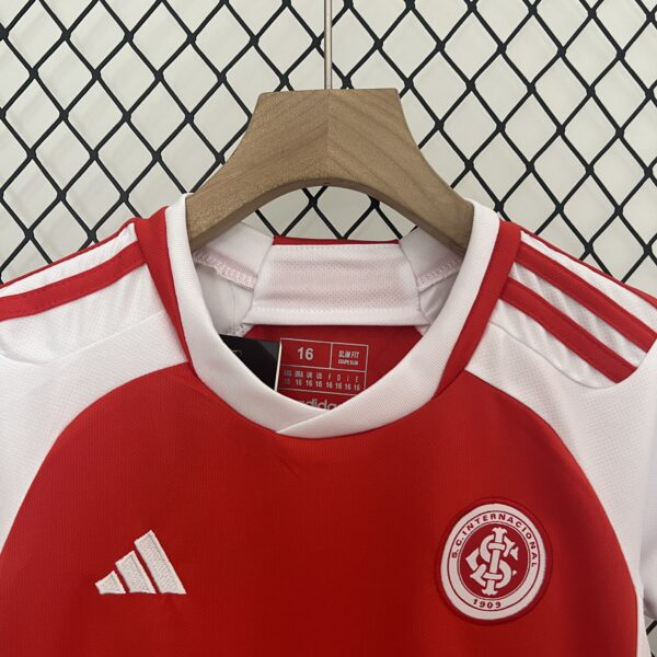 CONJUNTO INTERNACIONAL INFANTIL HOME 2024 2025 - Image 2