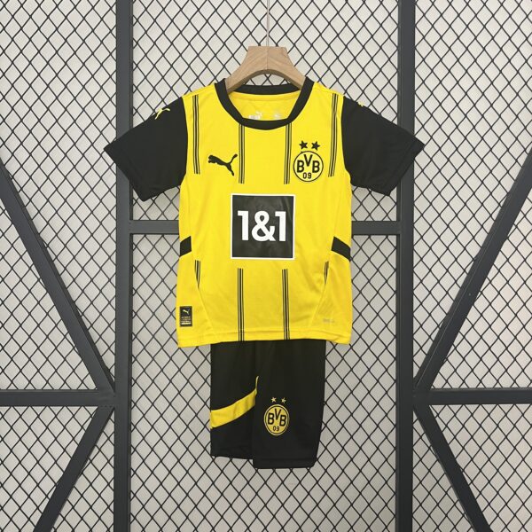 CONJUNTO BORUSSIA DORTMUND INFANTIL HOME 2024 2025
