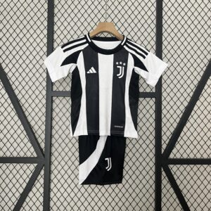 CONJUNTO JUVENTUS INFANTIL HOME 2024 2025