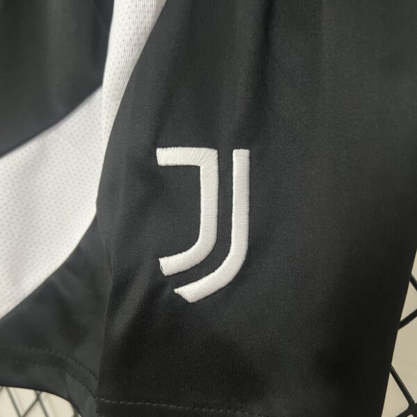 CONJUNTO JUVENTUS INFANTIL HOME 2024 2025 - Image 7