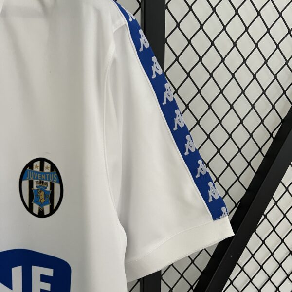 CAMISA JUVENTUS 1984 1985 RETRO - Image 5